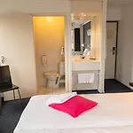 辉特格酒店 法尔肯堡