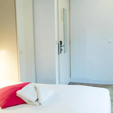 辉特格酒店 法尔肯堡